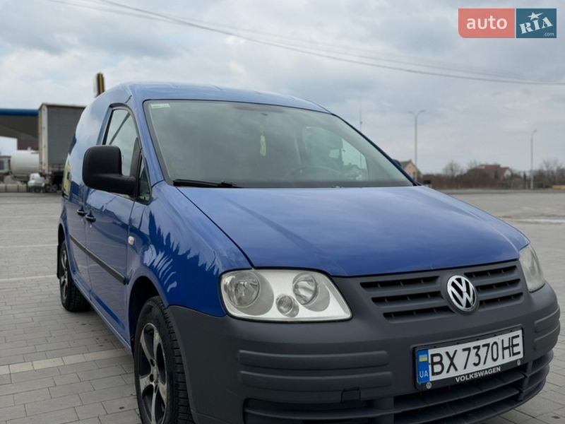 Вантажний фургон Volkswagen Caddy 2008 в Кам'янець-Подільському