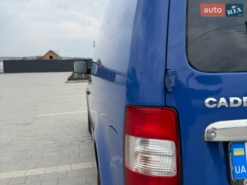 Вантажний фургон Volkswagen Caddy 2008 в Кам'янець-Подільському