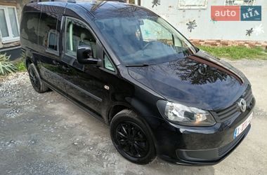 Минивэн Volkswagen Caddy 2013 в Черновцах
