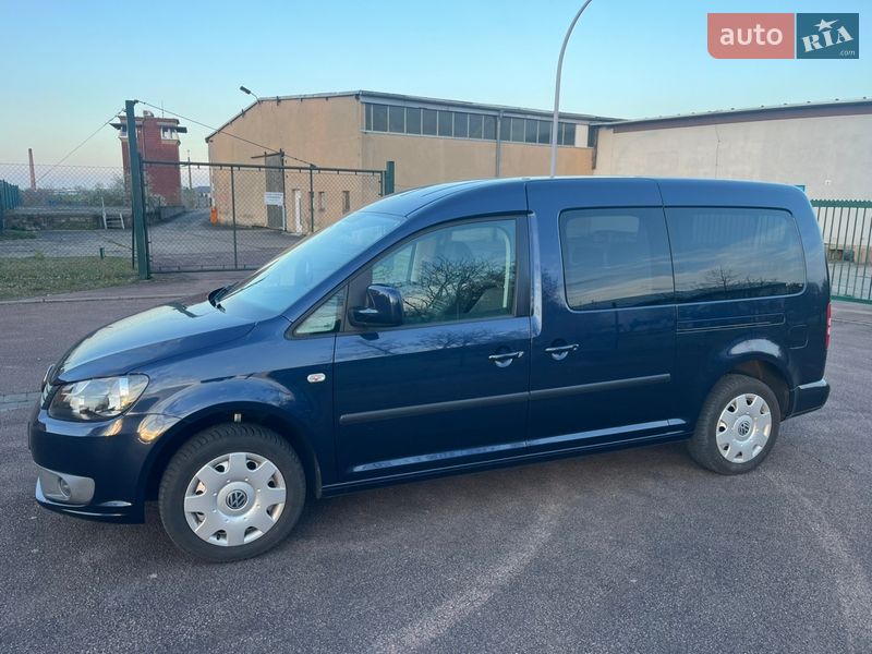Минивэн Volkswagen Caddy 2011 в Лубнах