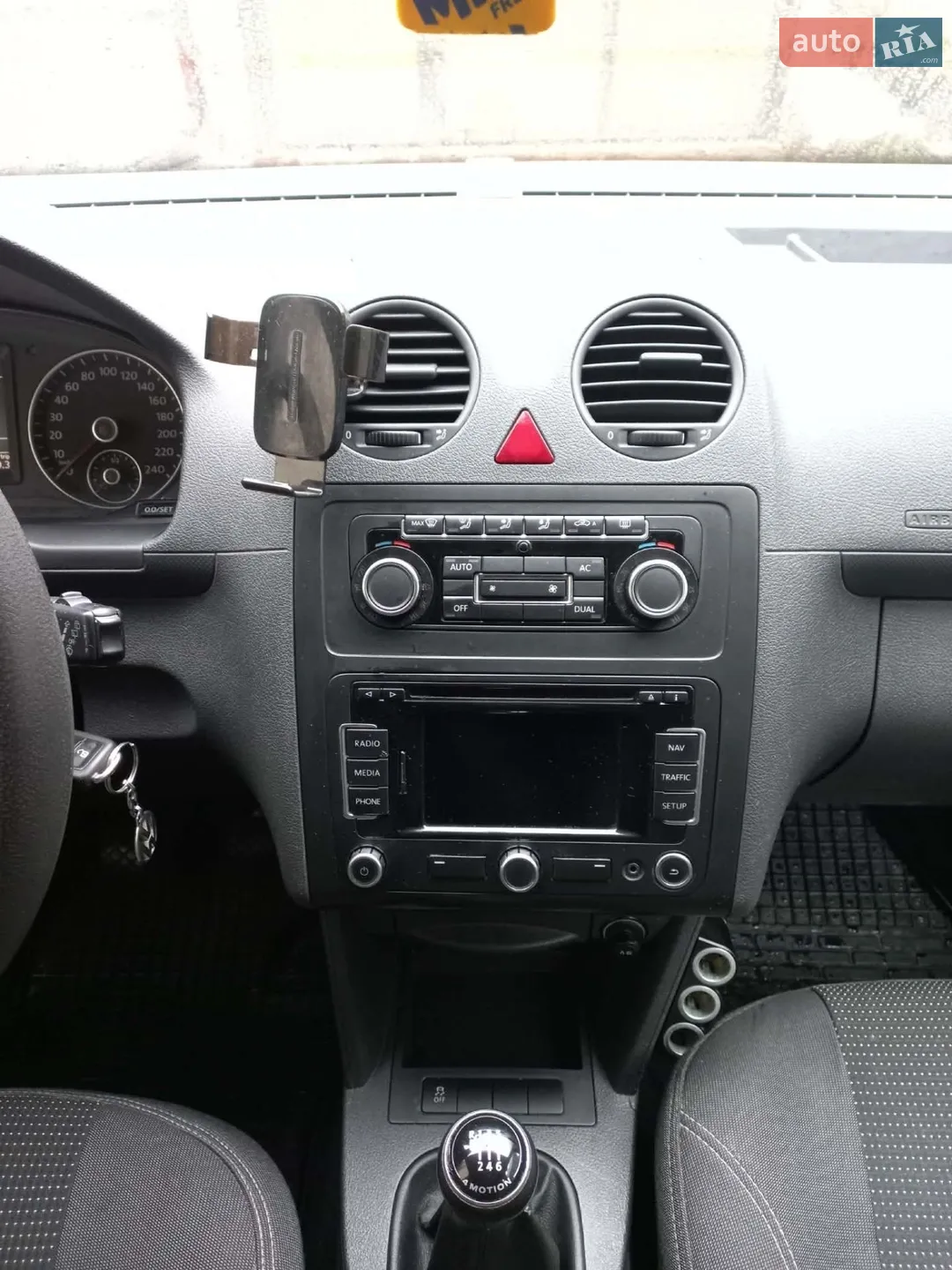2010 Volkswagen Caddy - мініатюра 4