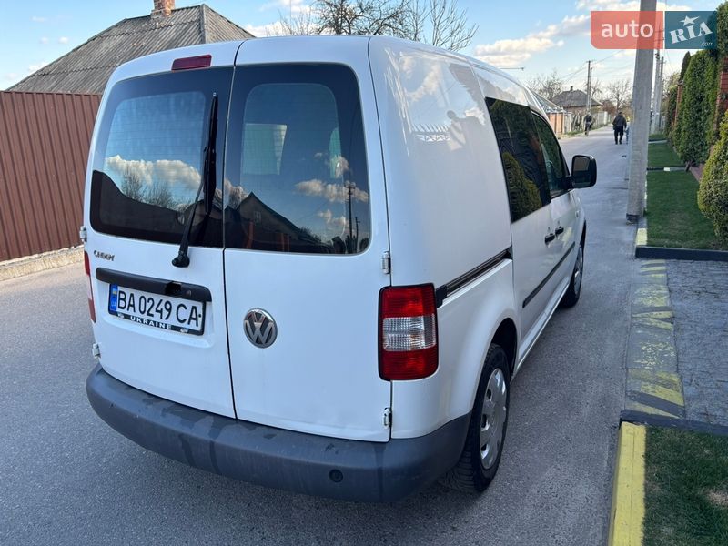 Минивэн Volkswagen Caddy 2007 в Александрие