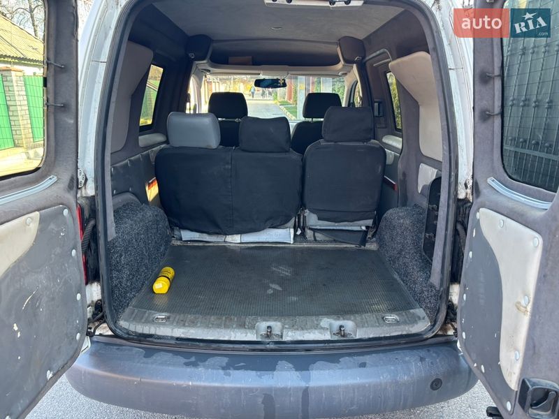 Минивэн Volkswagen Caddy 2007 в Александрие