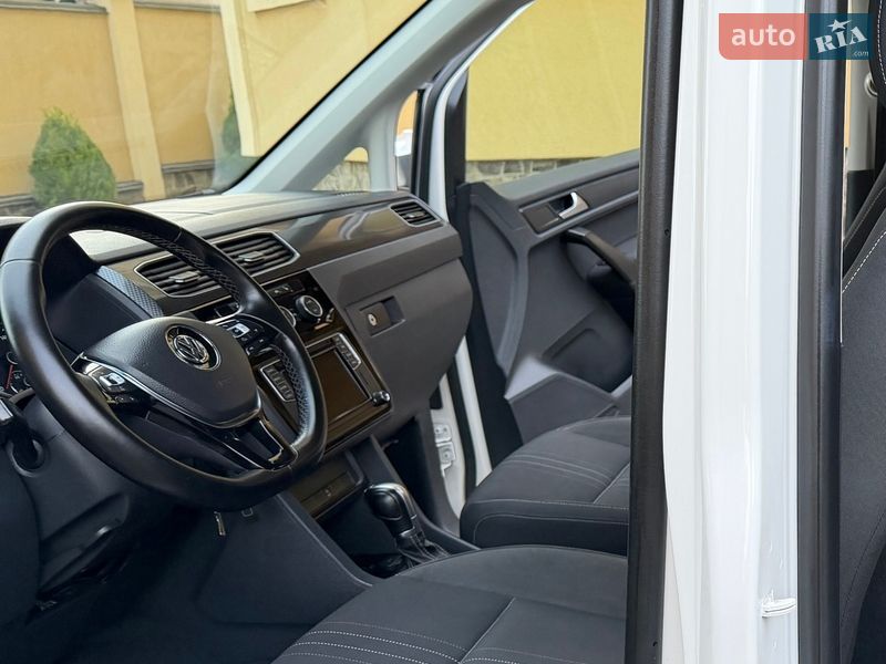 Минивэн Volkswagen Caddy 2017 в Львове фото 39 Минивэн Volkswagen Caddy 2017 в Львове