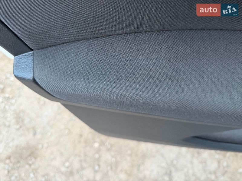 Минивэн Volkswagen Caddy 2017 в Львове фото 63 Минивэн Volkswagen Caddy 2017 в Львове