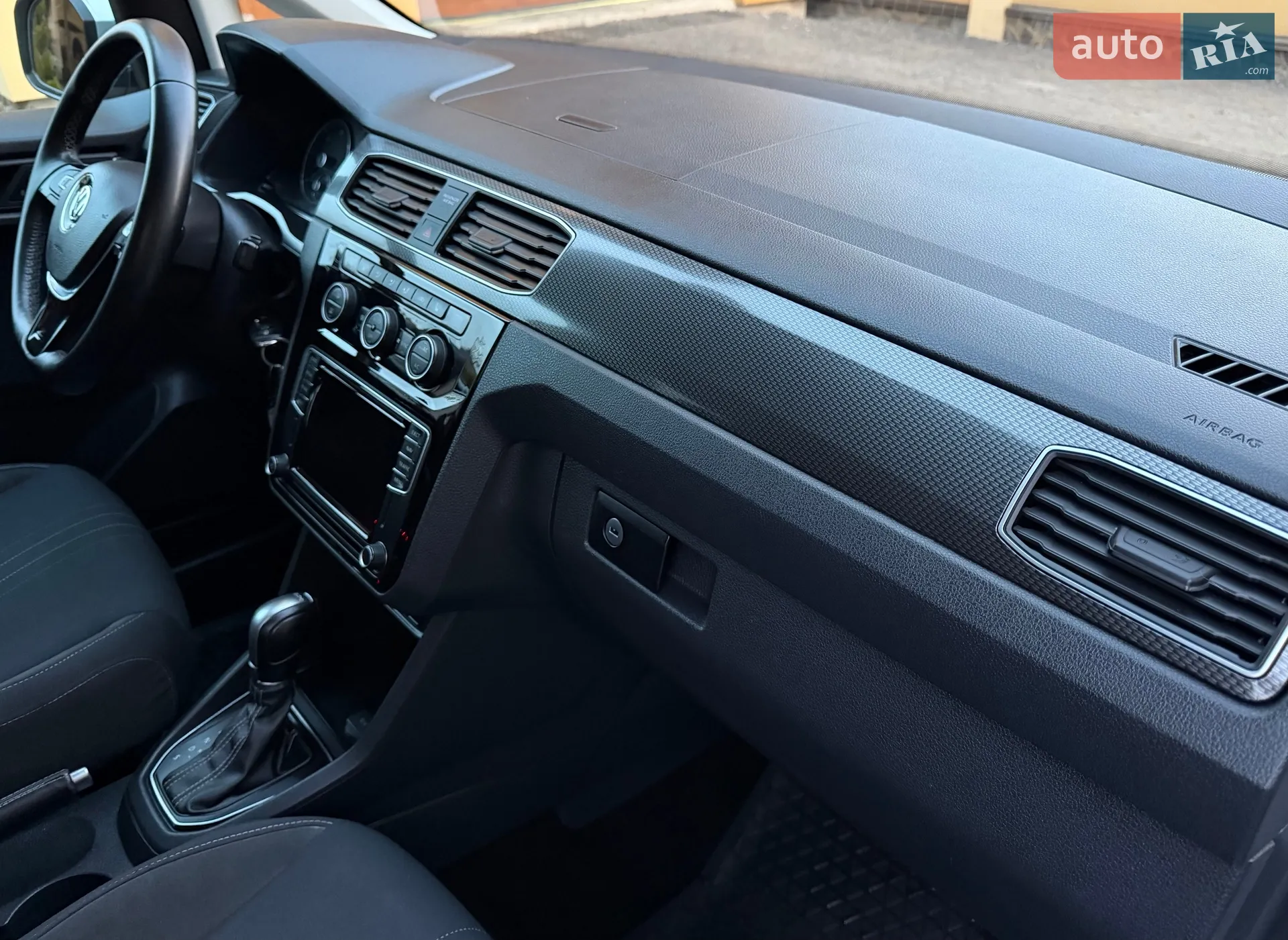 2017 Volkswagen Caddy - мініатюра 113