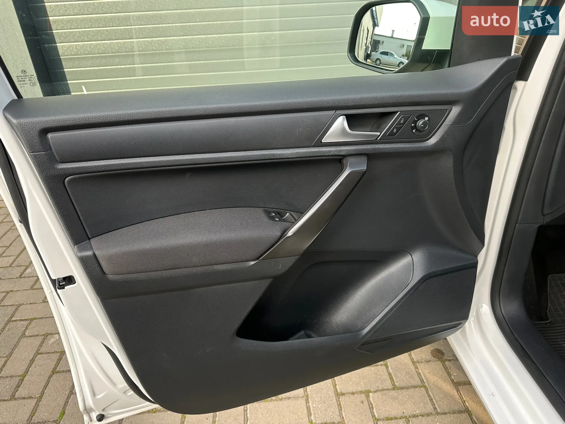 2019 Volkswagen Caddy - мініатюра 31