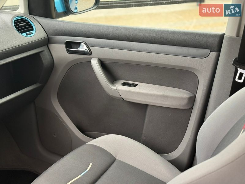 Минивэн Volkswagen Caddy 2008 в Тернополе