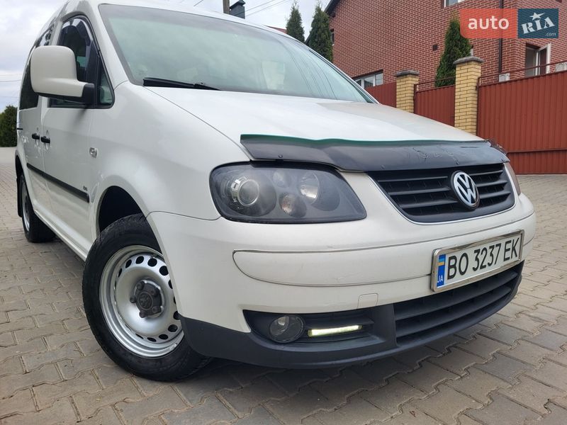 Минивэн Volkswagen Caddy 2006 в Хмельницком