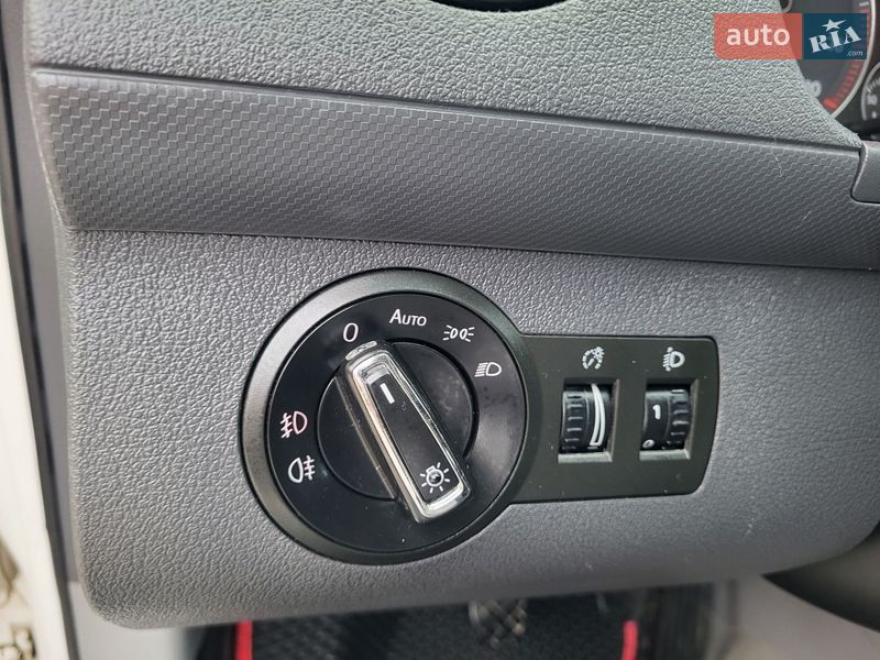 Минивэн Volkswagen Caddy 2006 в Хмельницком