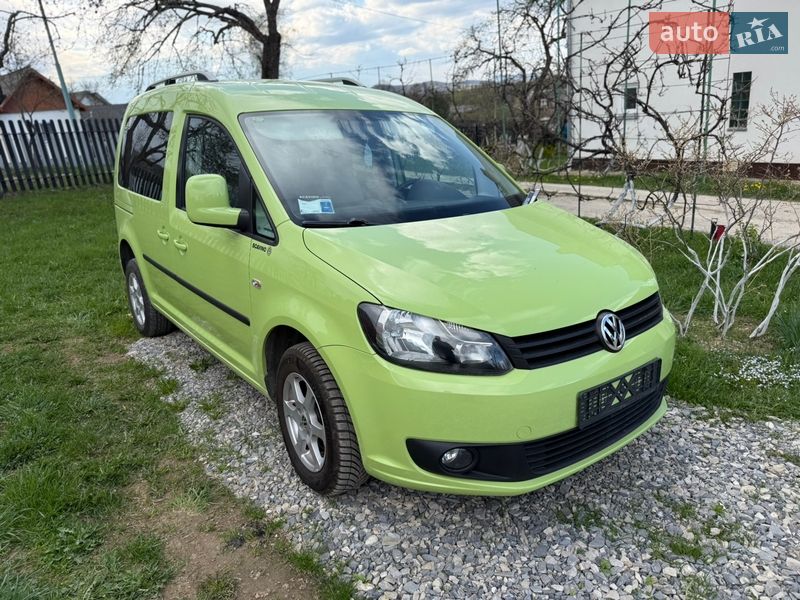 Мінівен Volkswagen Caddy 2013 в Надвірній