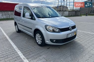 Минивэн Volkswagen Caddy 2011 в Нововолынске