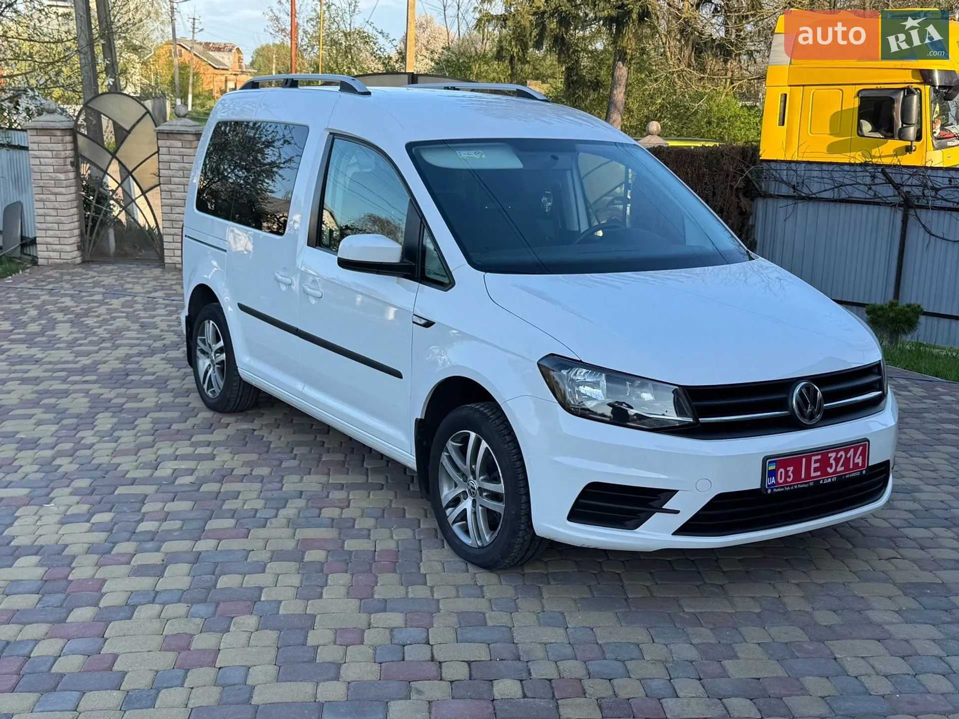 2018 Volkswagen Caddy - мініатюра 18