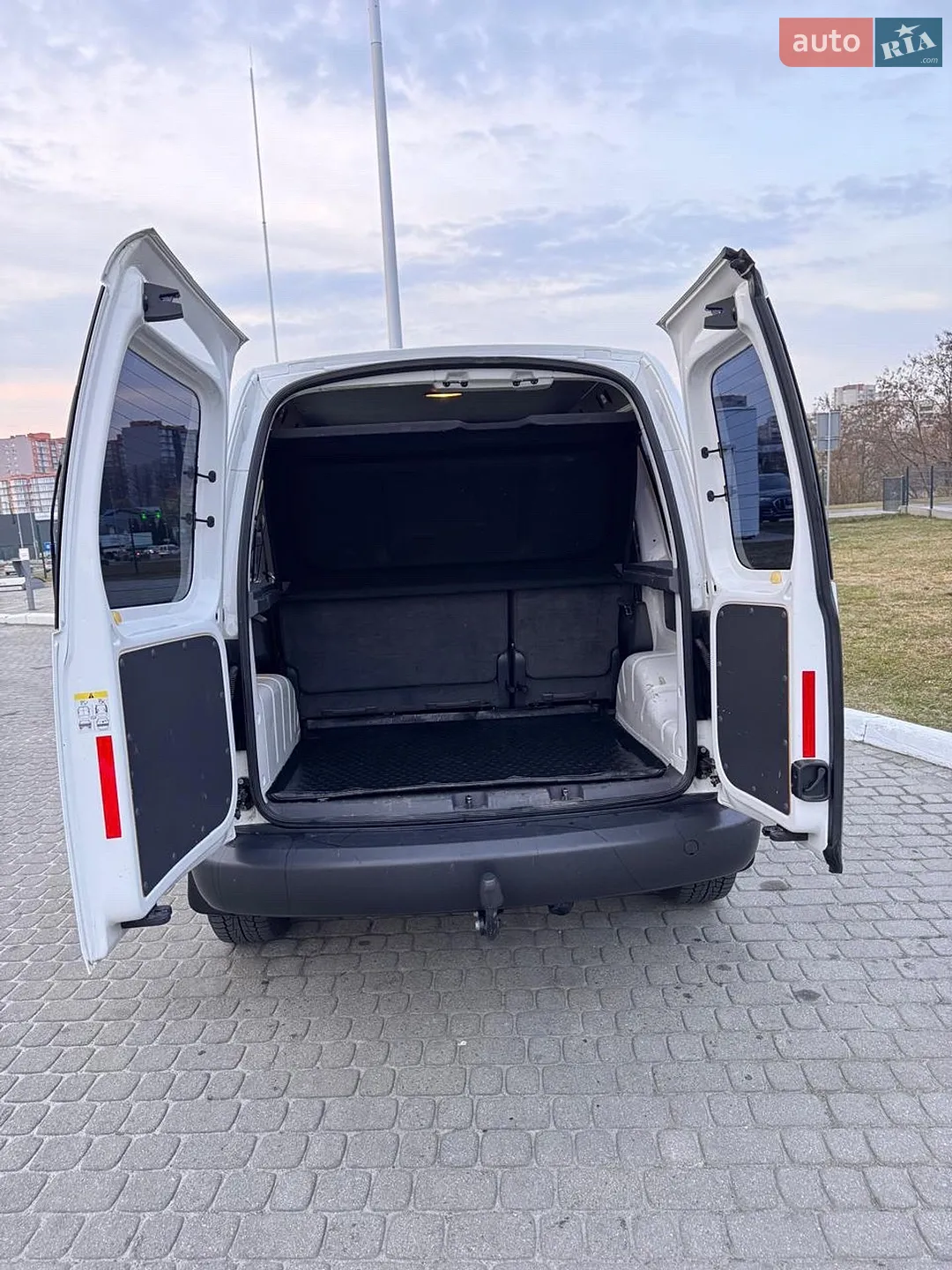 2015 Volkswagen Caddy - мініатюра 14