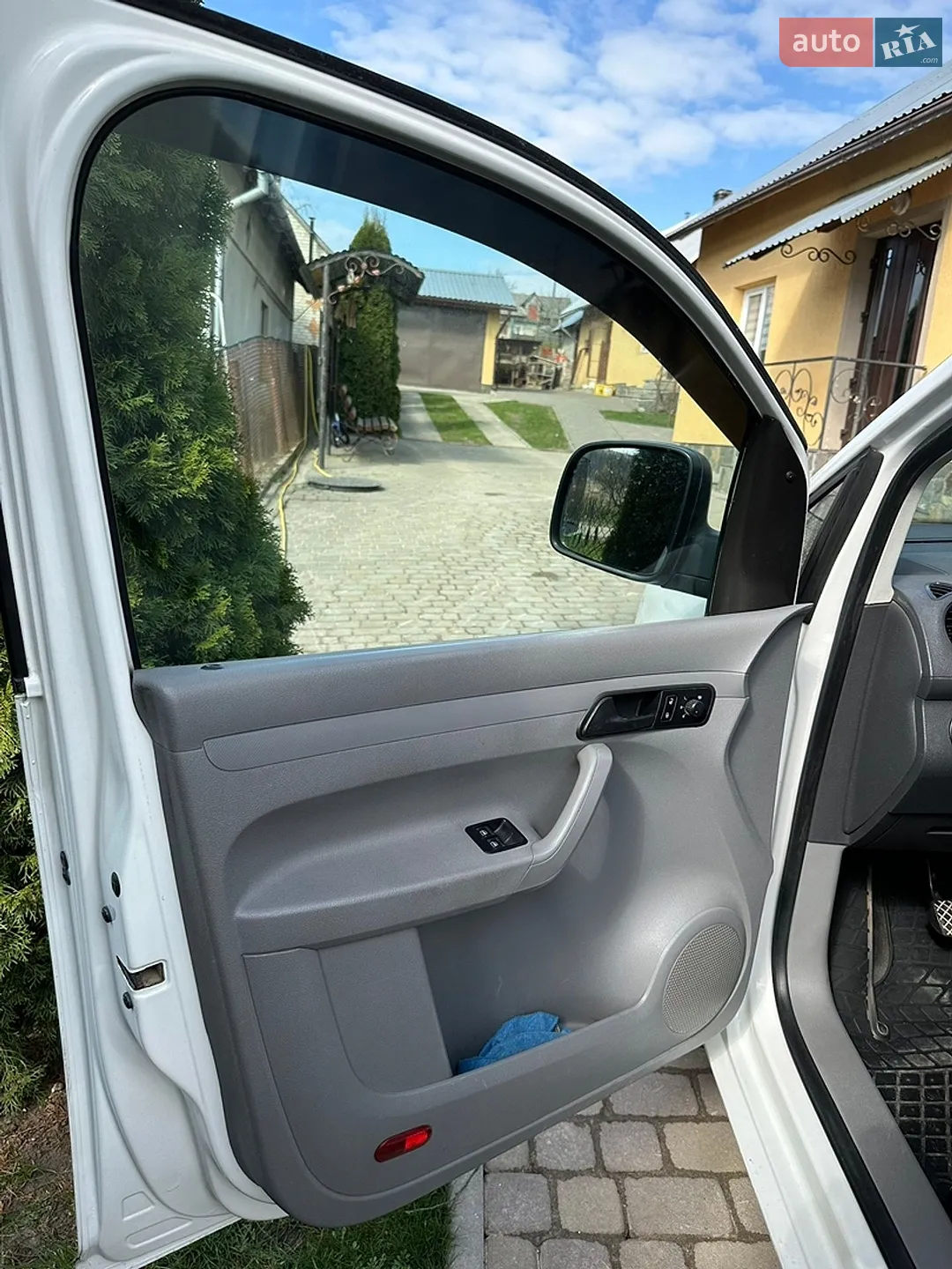 2010 Volkswagen Caddy - мініатюра 8
