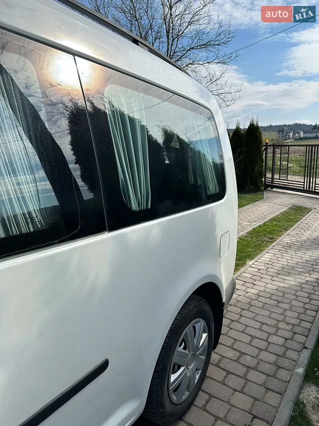 2010 Volkswagen Caddy - мініатюра 28
