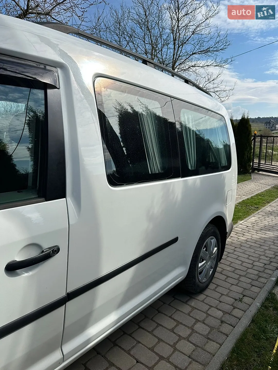 2010 Volkswagen Caddy - мініатюра 29
