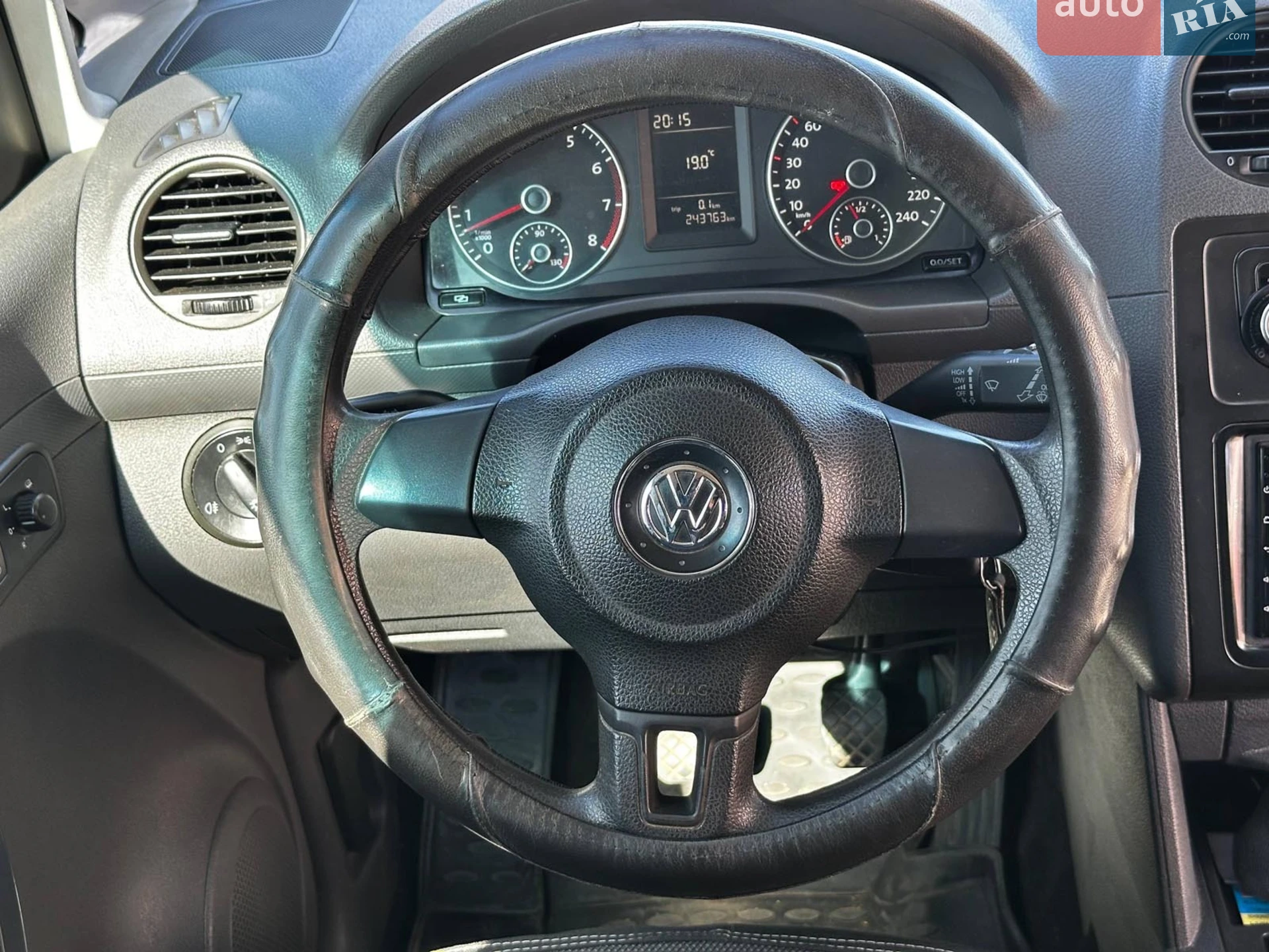 2011 Volkswagen Caddy - мініатюра 25
