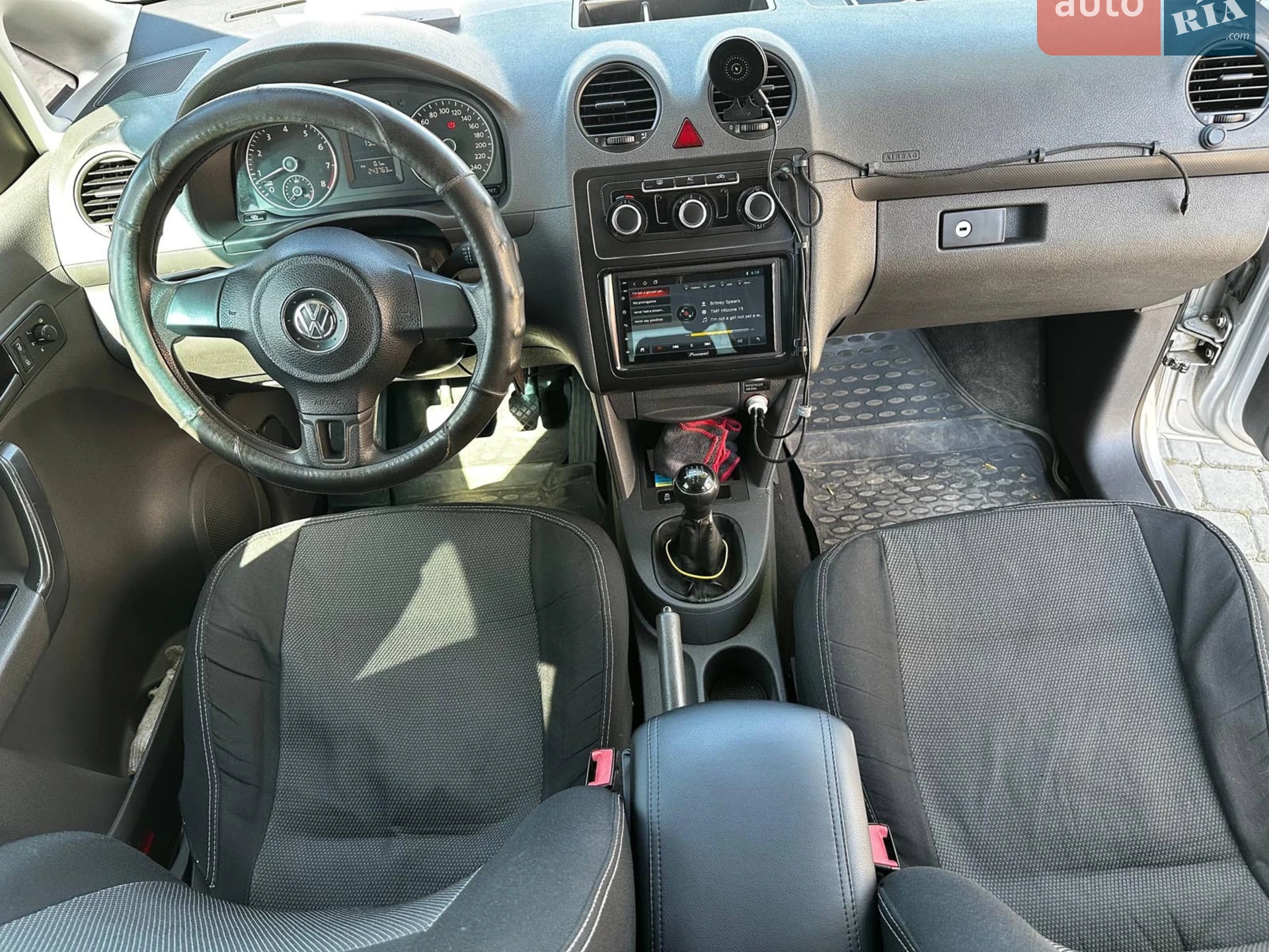 2011 Volkswagen Caddy - мініатюра 26