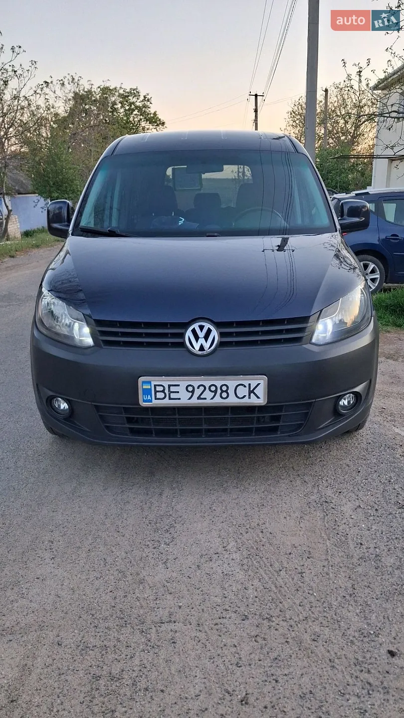 2011 Volkswagen Caddy - фото 1