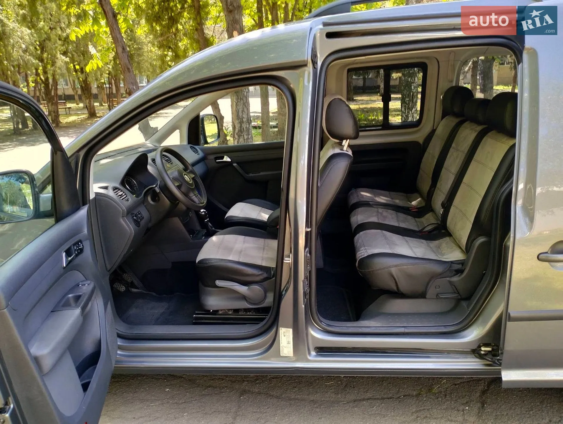 2013 Volkswagen Caddy - мініатюра 32