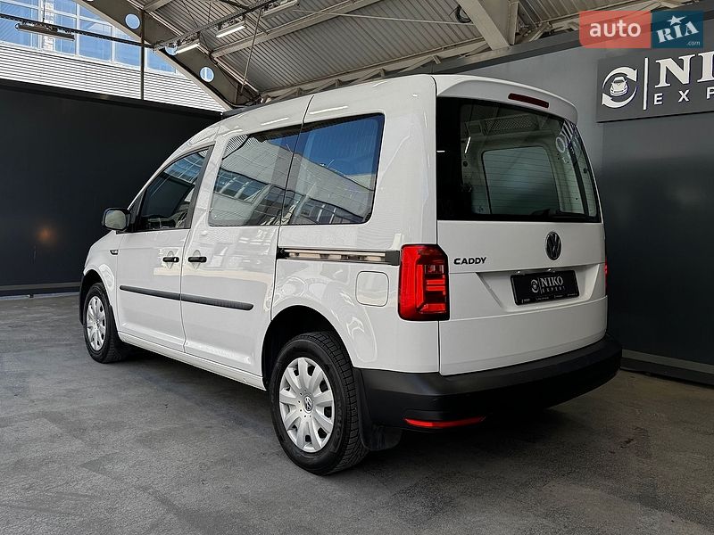 Минивэн Volkswagen Caddy 2019 в Киеве