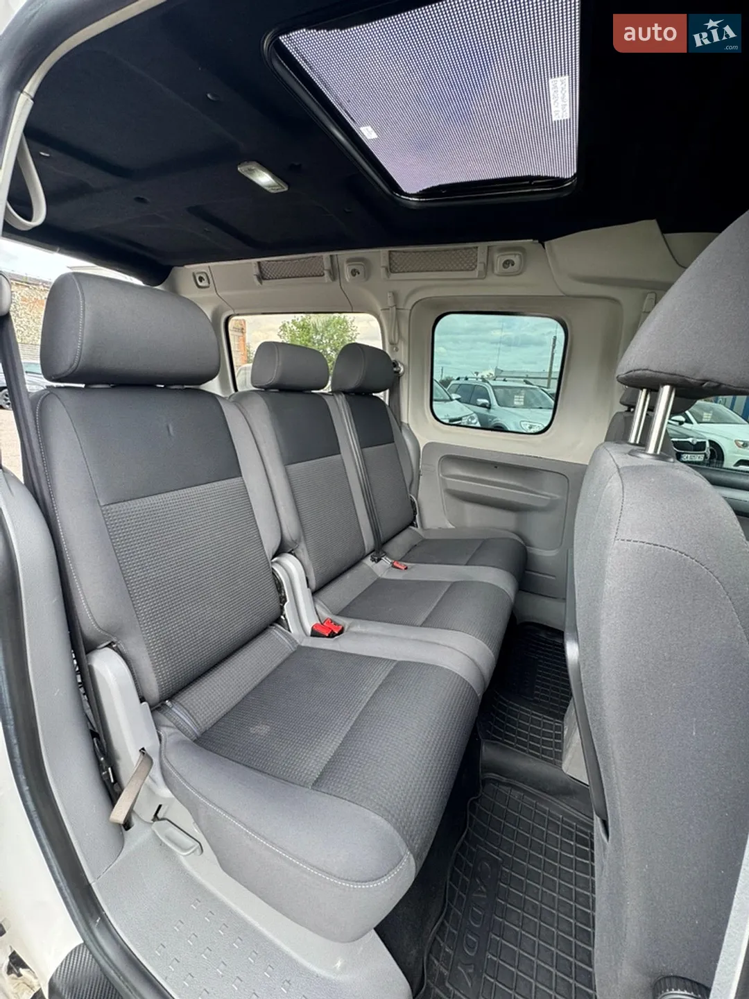 2011 Volkswagen Caddy - мініатюра 12