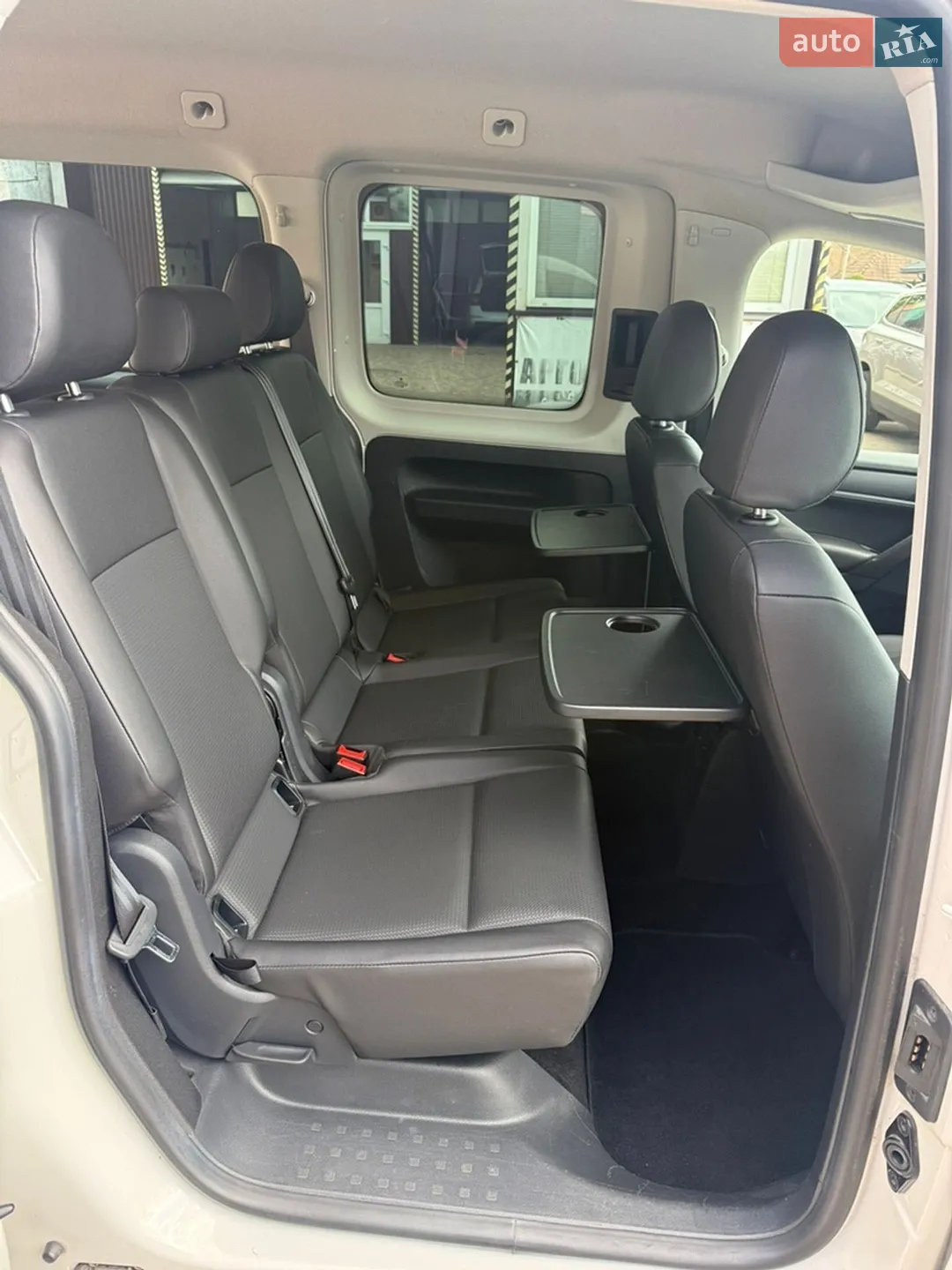 2017 Volkswagen Caddy - мініатюра 28