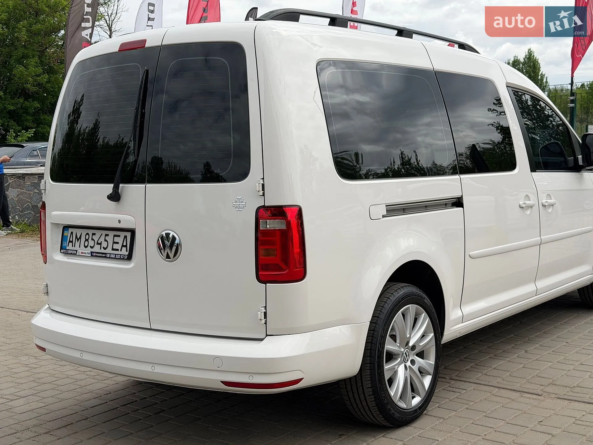 2017 Volkswagen Caddy - мініатюра 16