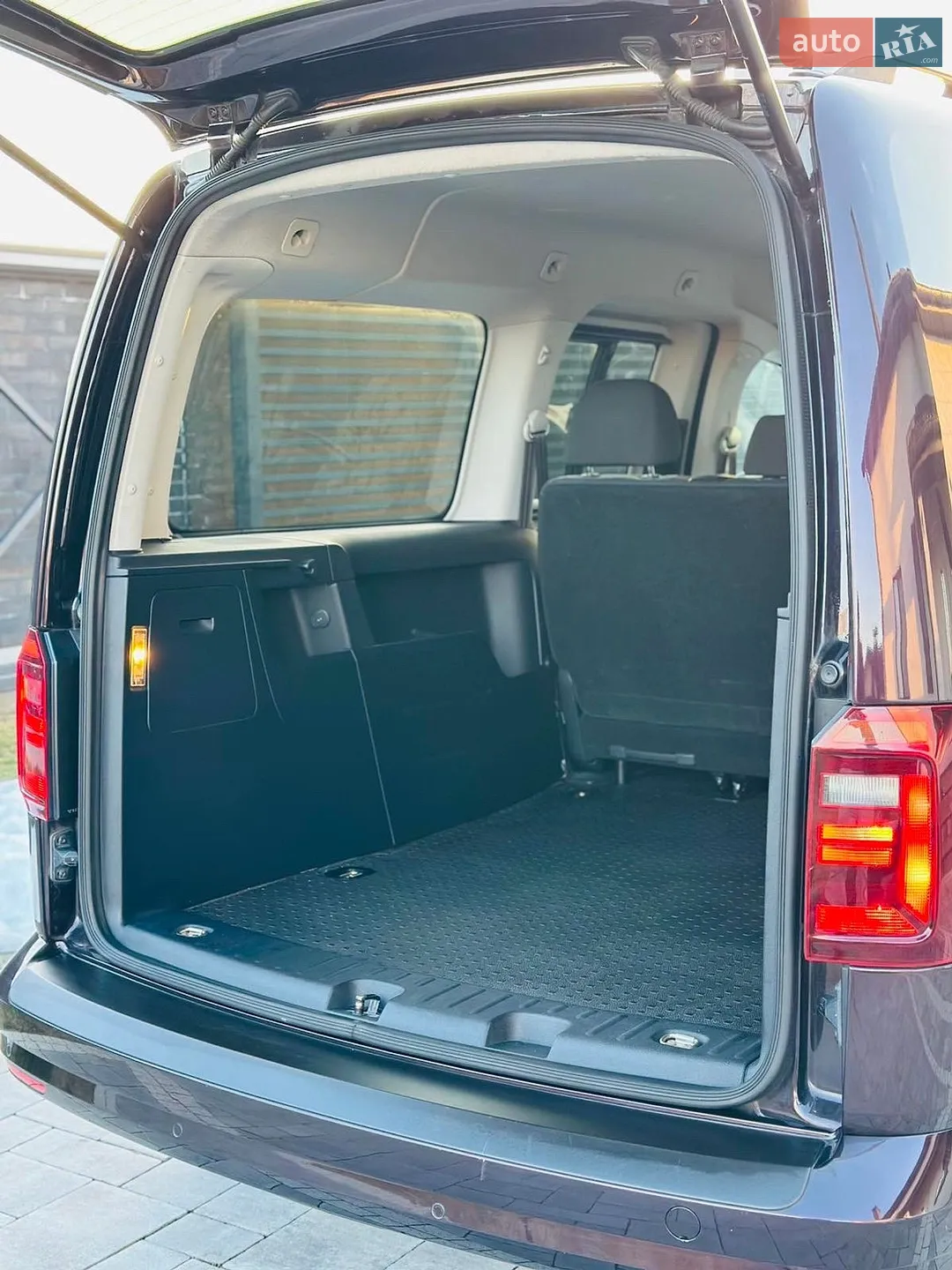 2017 Volkswagen Caddy - мініатюра 35