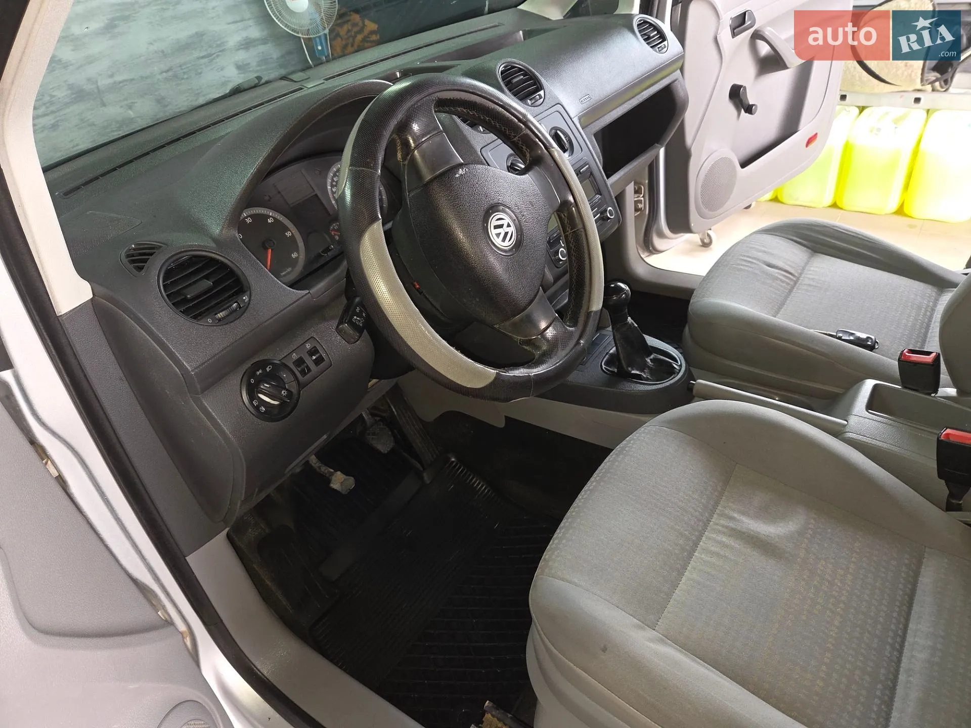 2010 Volkswagen Caddy - мініатюра 8