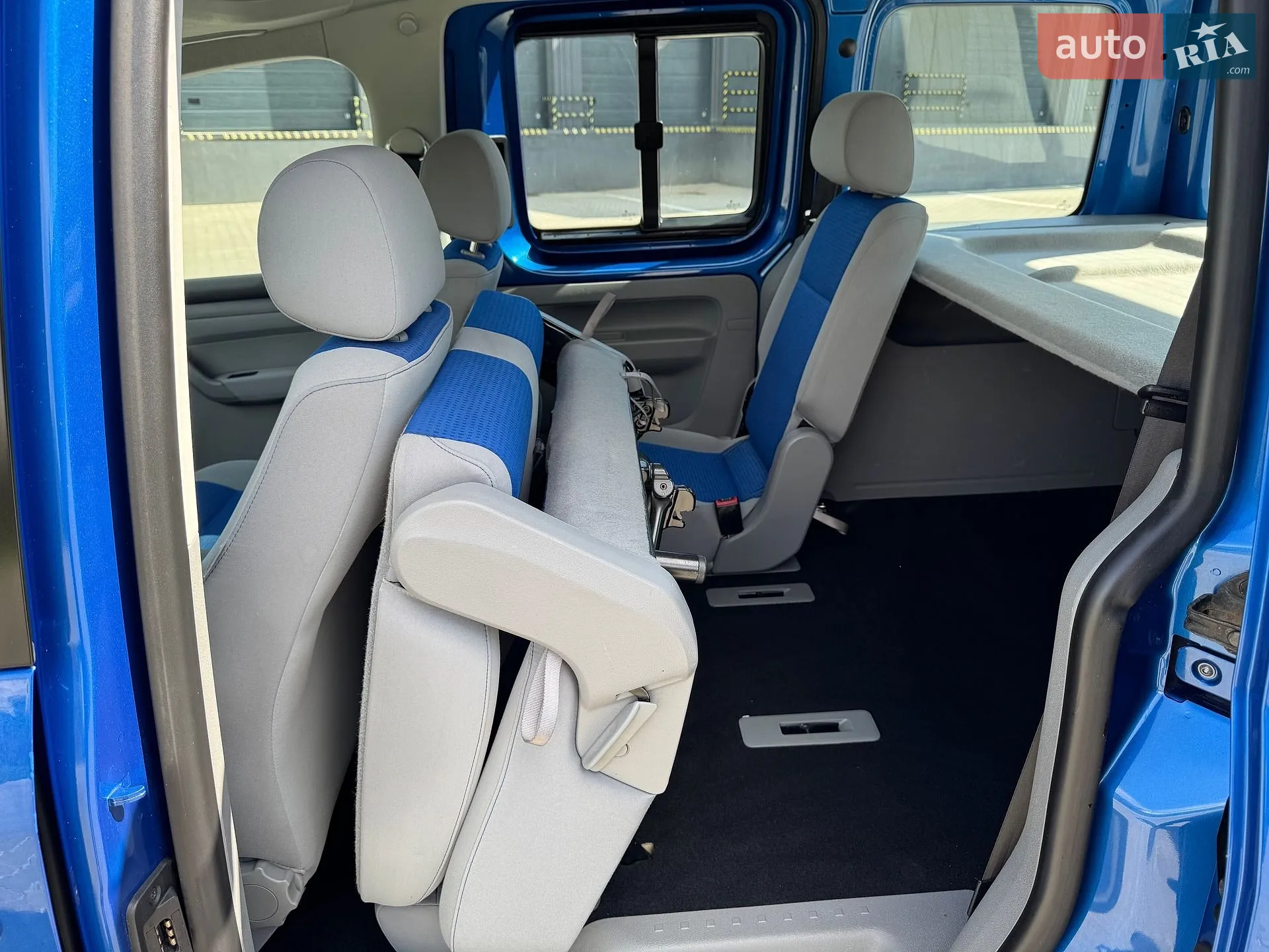 2010 Volkswagen Caddy - мініатюра 27