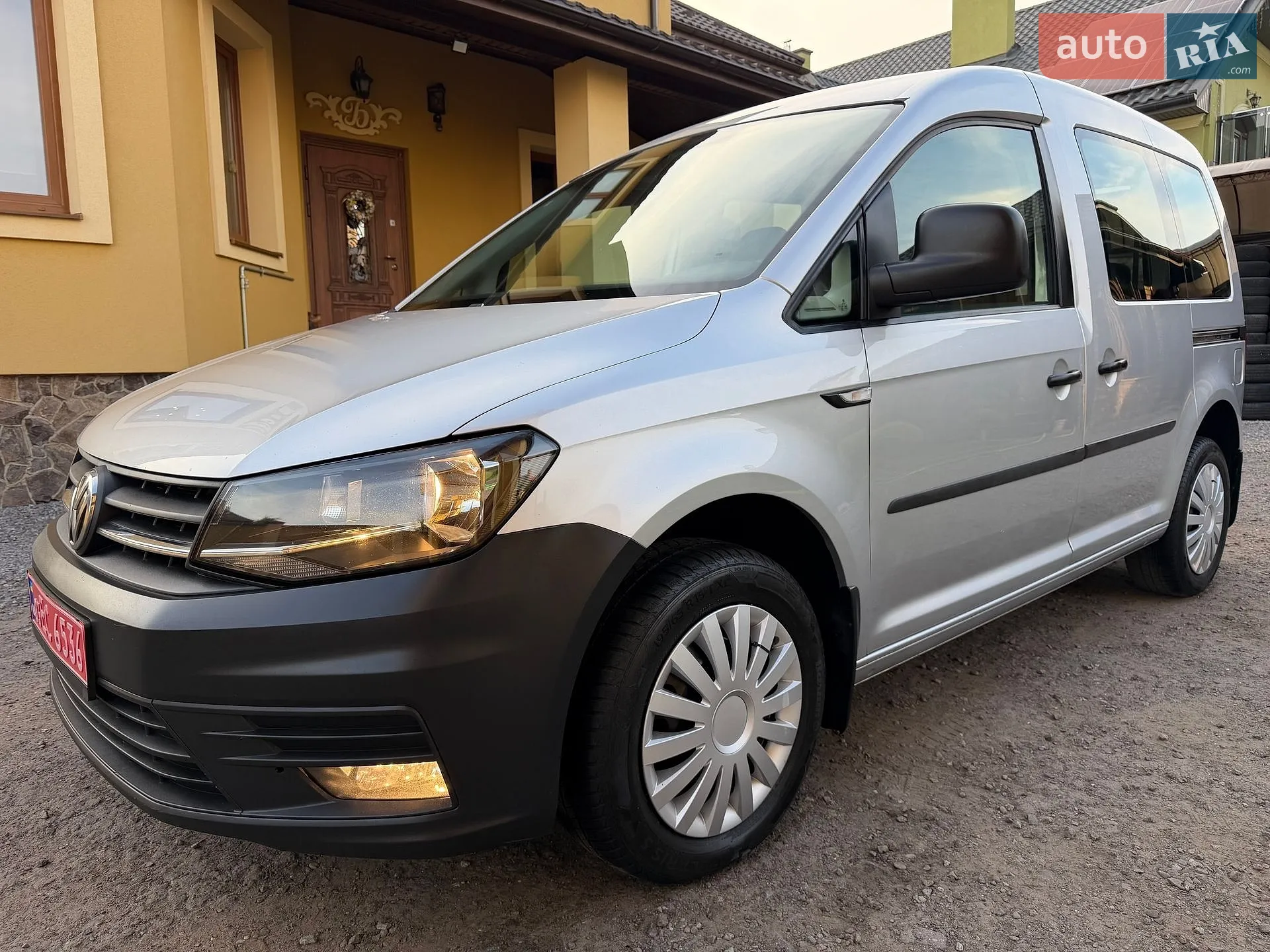 2017 Volkswagen Caddy - мініатюра 2
