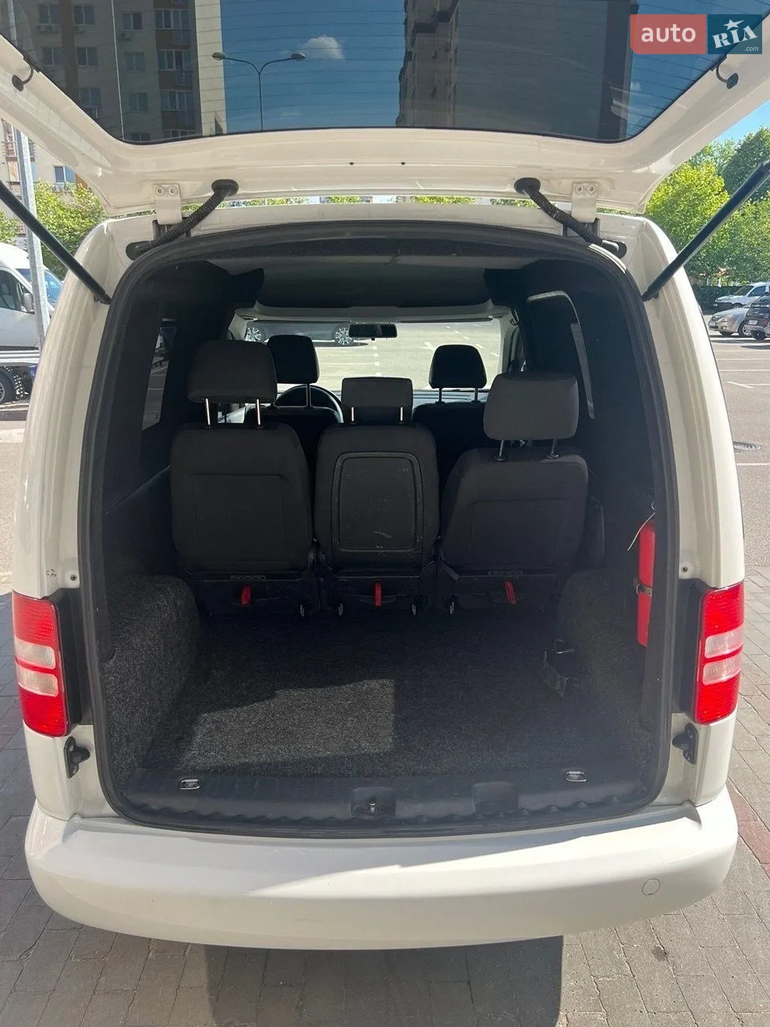Volkswagen Caddy 2011 VIN WV1ZZZ2KZBX264216 фото оголошення 11 з 13