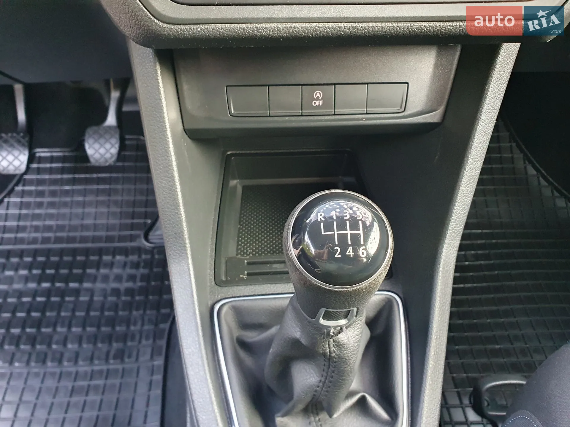 2018 Volkswagen Caddy - мініатюра 33