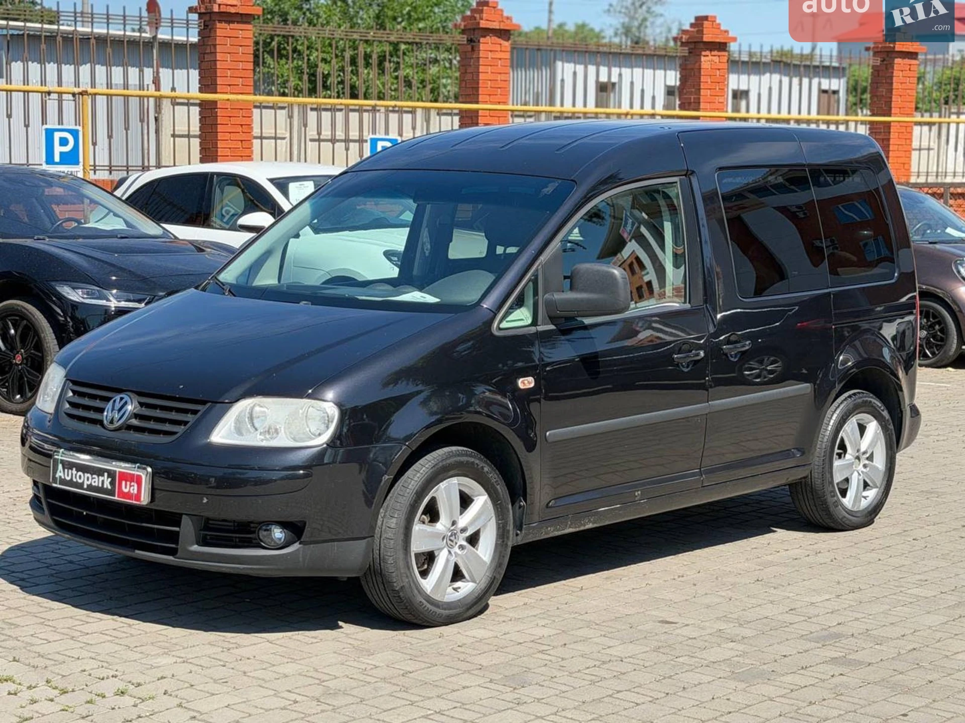 2010 Volkswagen Caddy - фото 1