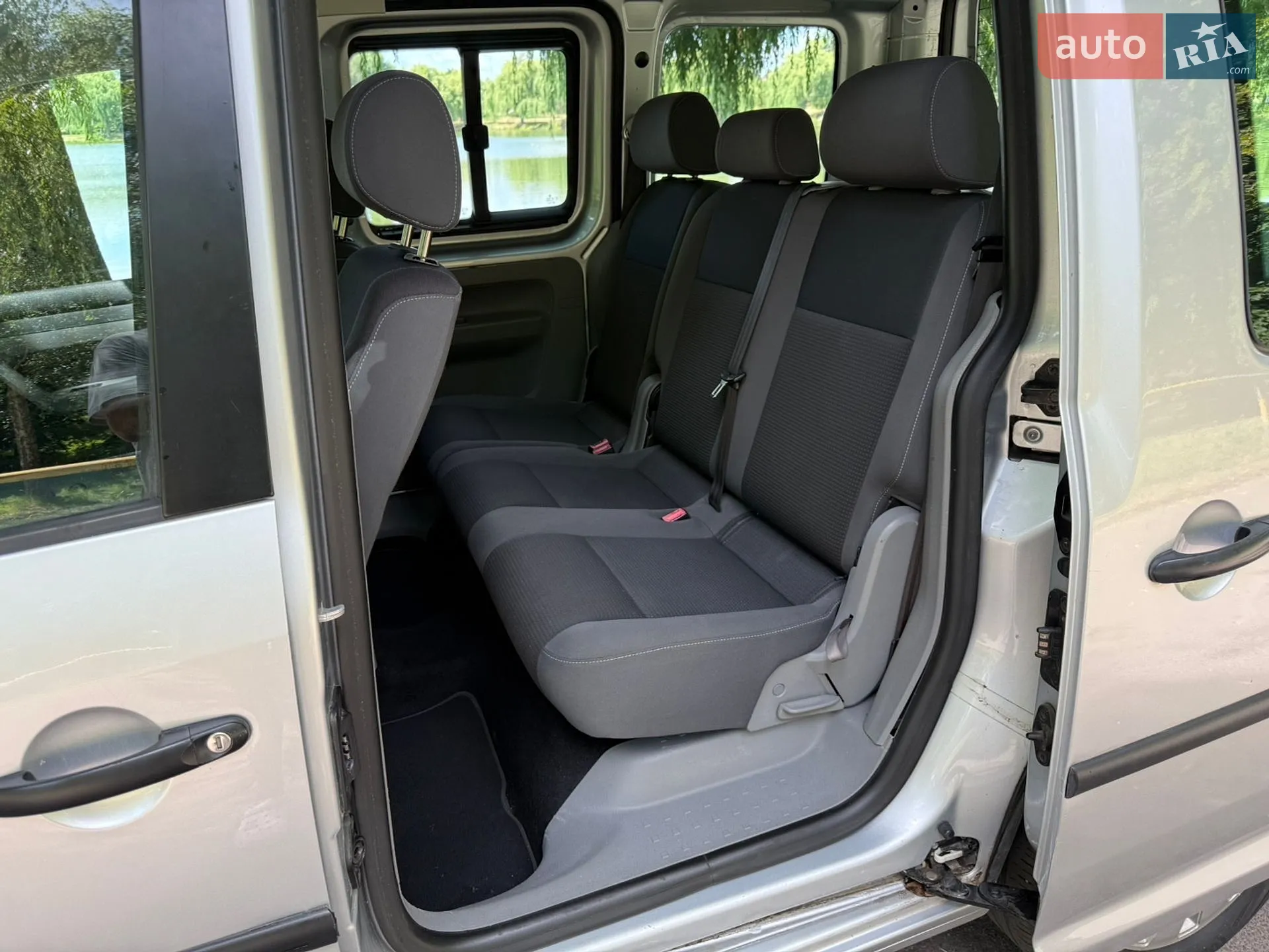 2010 Volkswagen Caddy - мініатюра 38