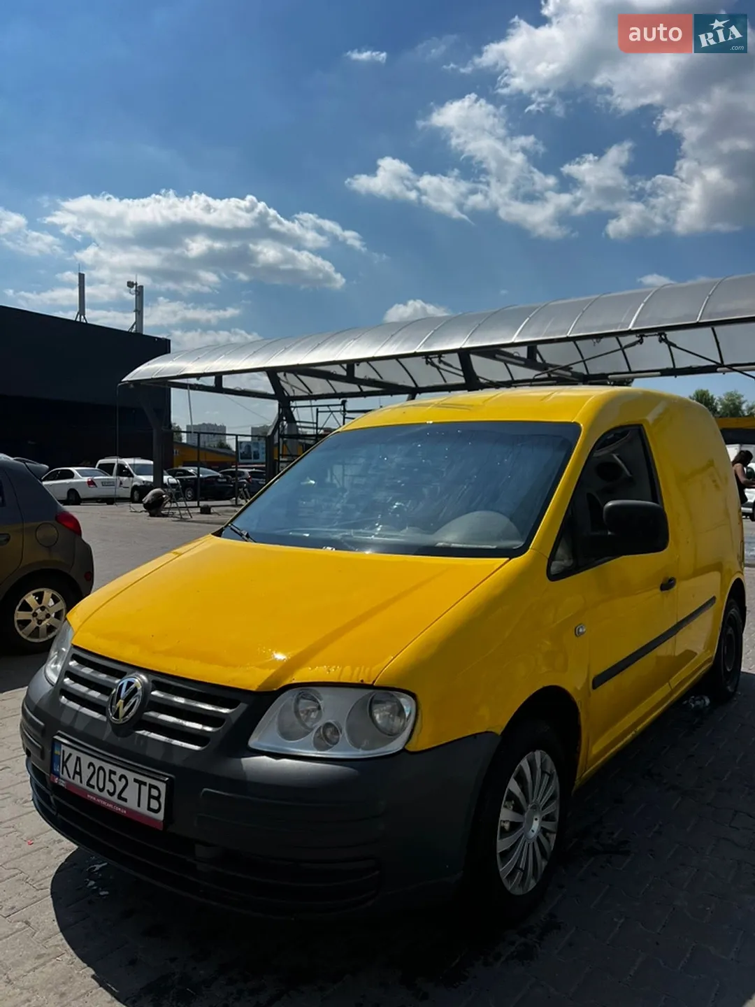 Volkswagen Caddy 2011 VIN WV2ZZZ2KZBX281415 фото оголошення 2 з 17