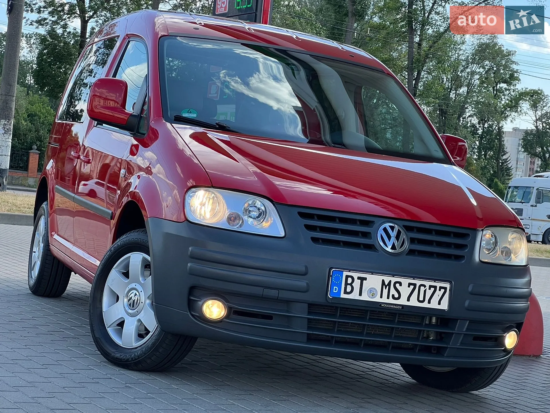 2010 Volkswagen Caddy - мініатюра 2