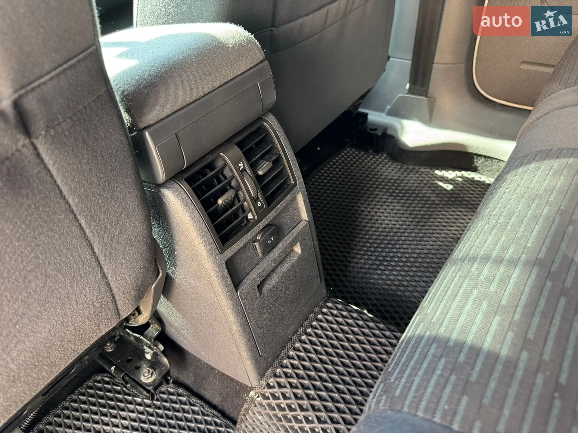 2012 Volkswagen Caddy - мініатюра 10