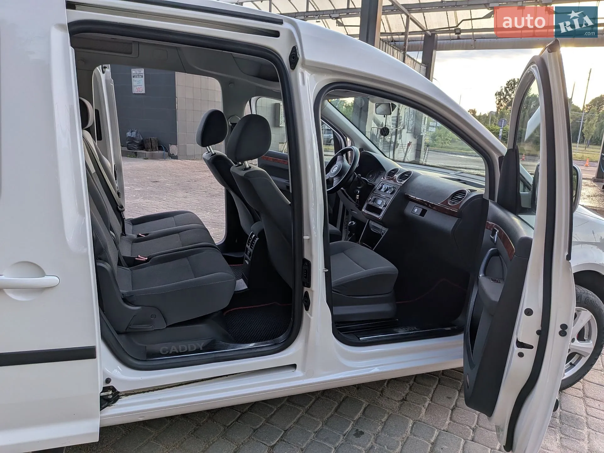 2012 Volkswagen Caddy - мініатюра 12