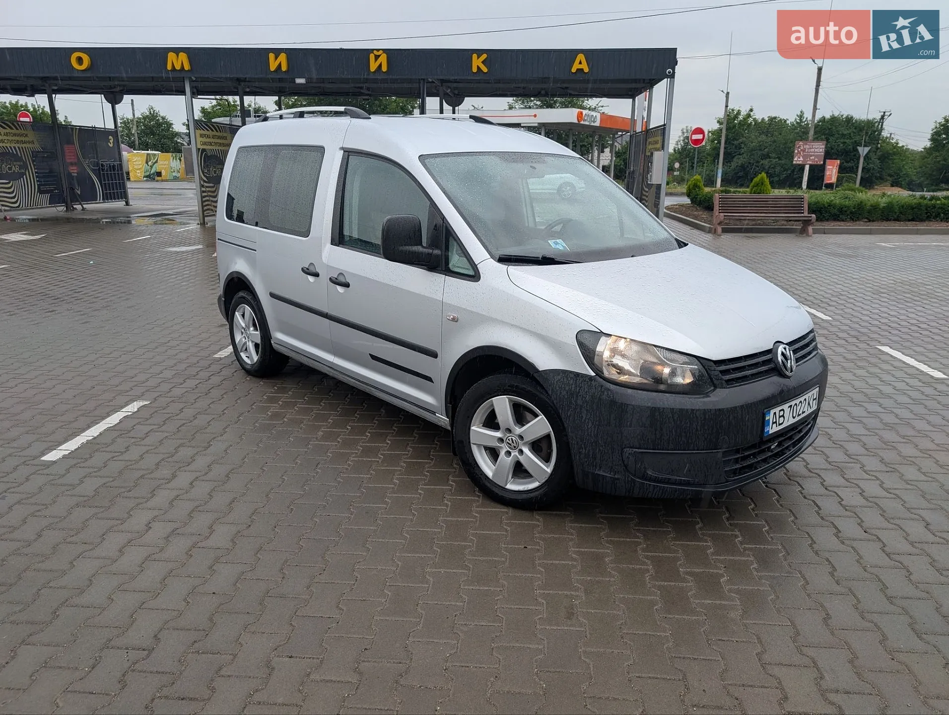 2010 Volkswagen Caddy - фото 1