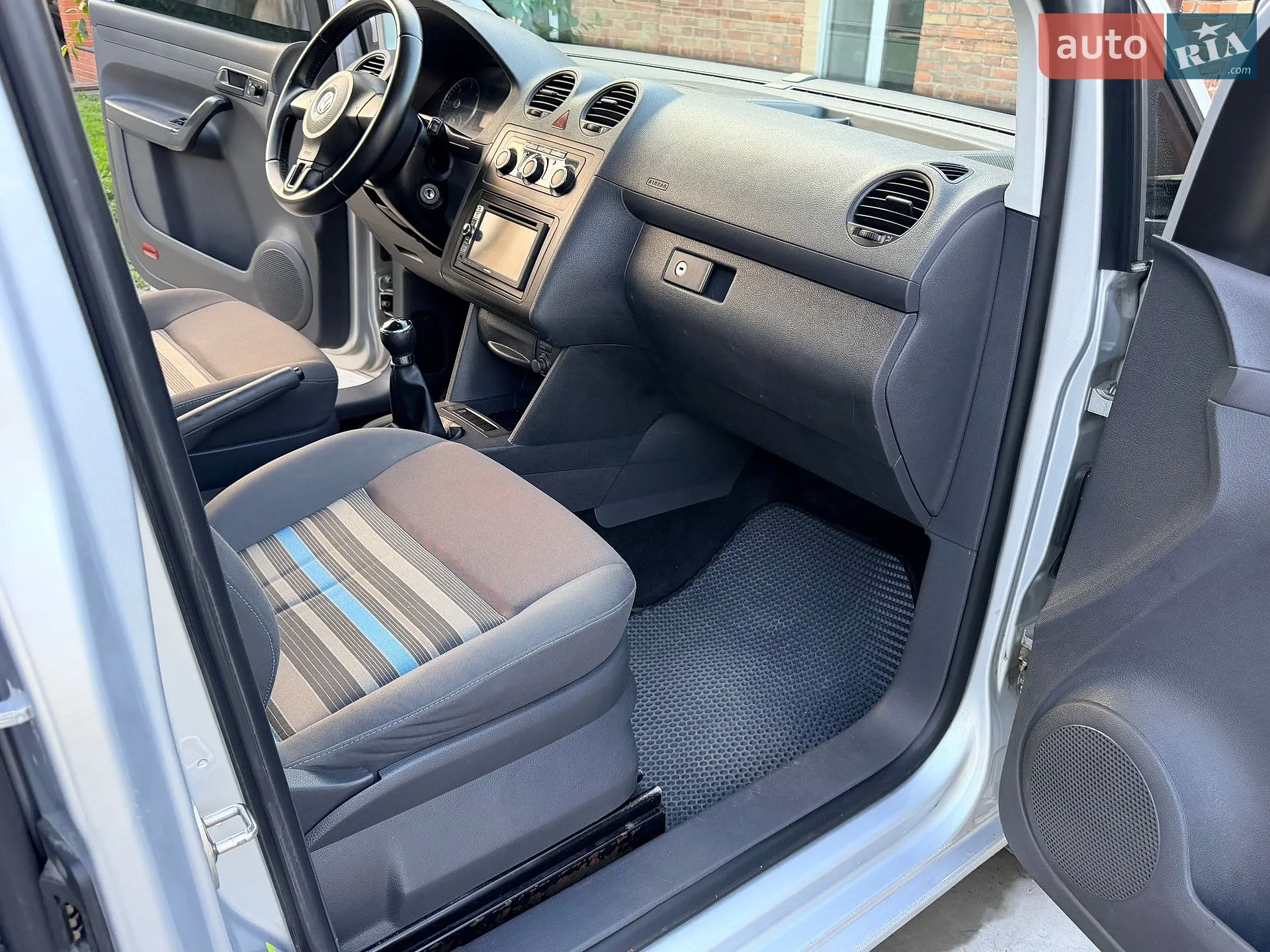 2012 Volkswagen Caddy - мініатюра 26