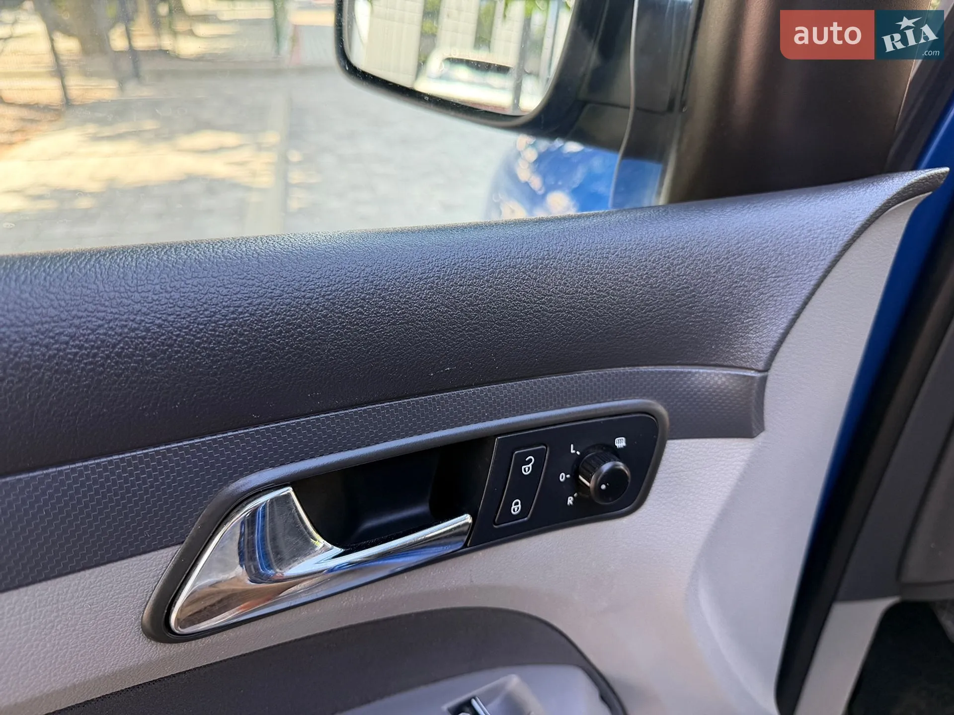 2010 Volkswagen Caddy - мініатюра 28