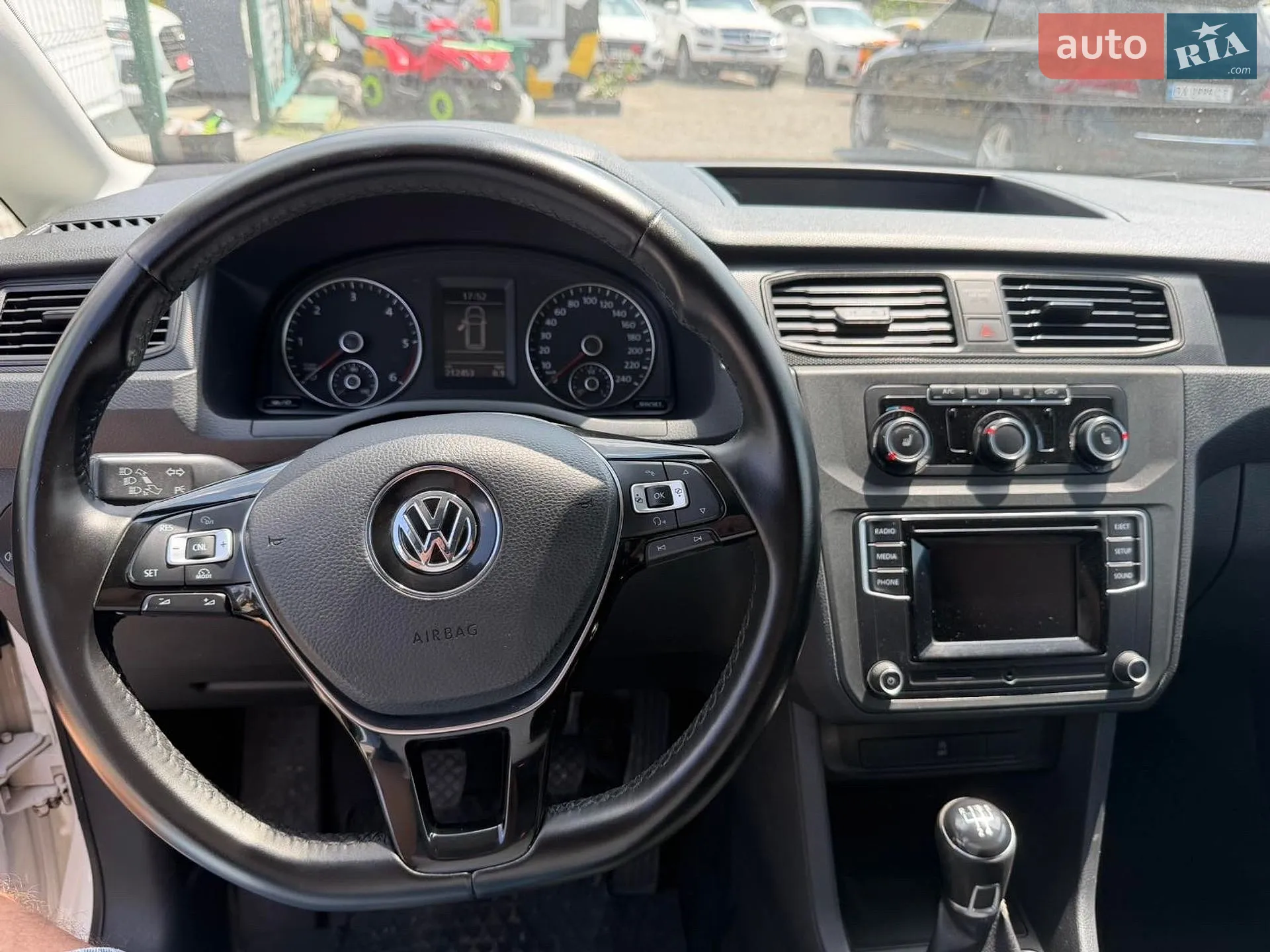 2017 Volkswagen Caddy - мініатюра 9