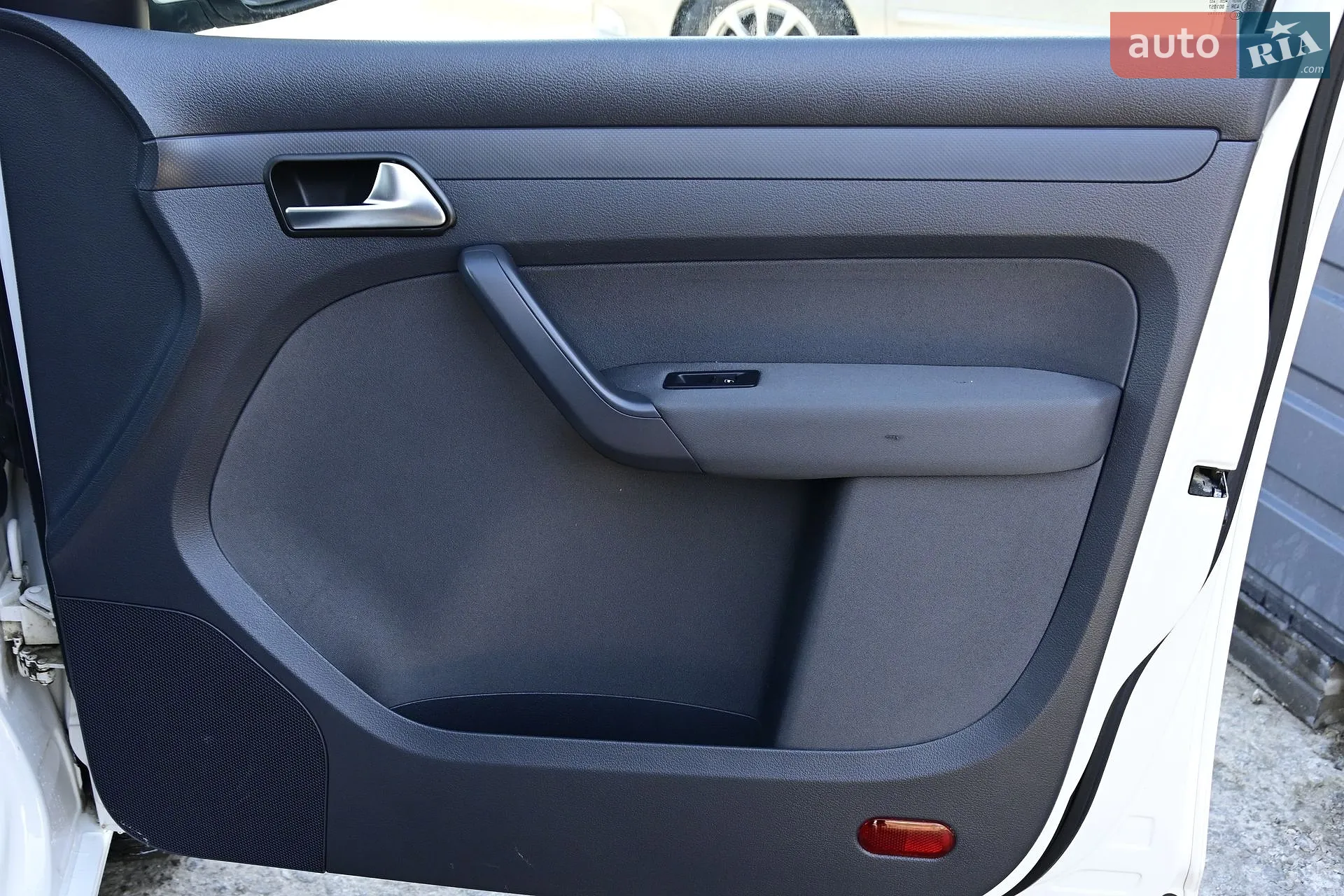 2012 Volkswagen Caddy - мініатюра 32