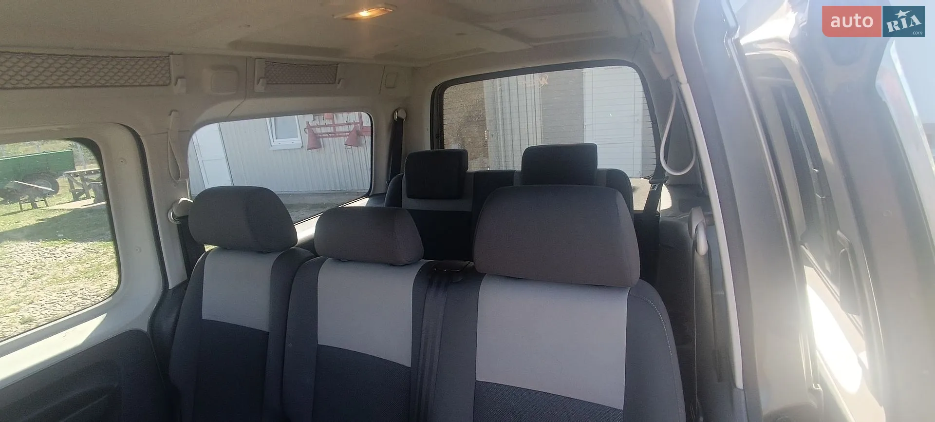 2013 Volkswagen Caddy - мініатюра 8