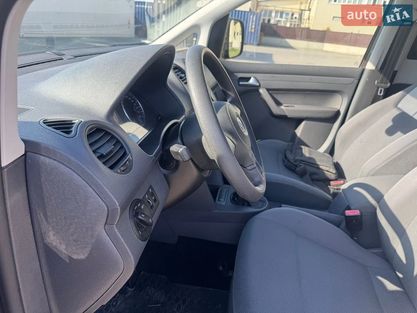 2013 Volkswagen Caddy - мініатюра 17