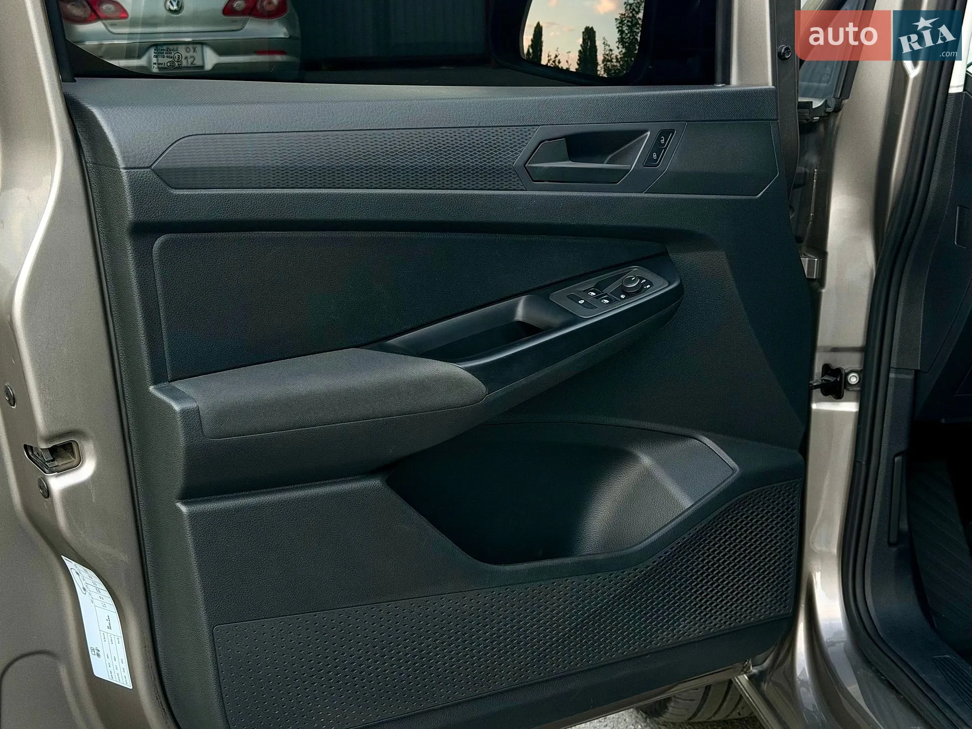 2022 Volkswagen Caddy - мініатюра 32