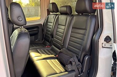 Минивэн Volkswagen Caddy 2015 в Запорожье